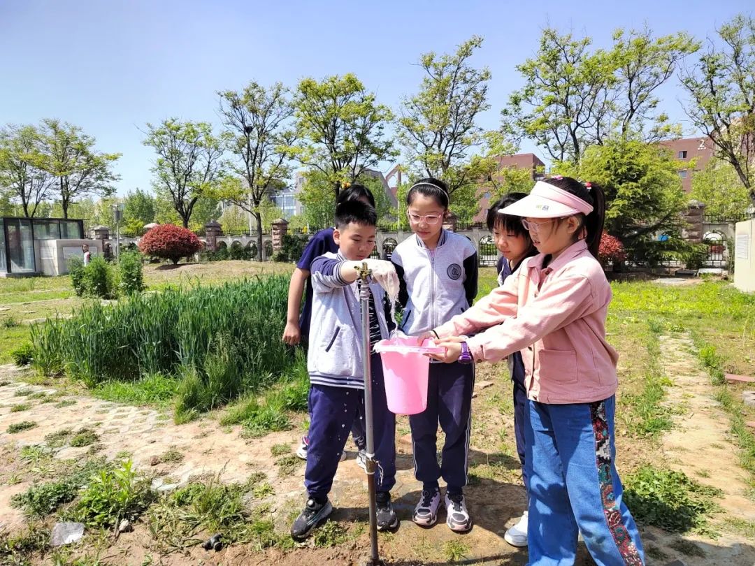 篮球防守规则犯规视频_小海星篮球比赛规则视频_竞技钓小鲫鱼比赛比赛视频