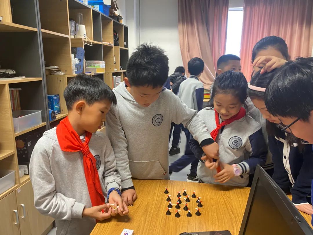 竞技钓小鲫鱼比赛比赛视频_小海星篮球比赛规则视频_篮球防守规则犯规视频
