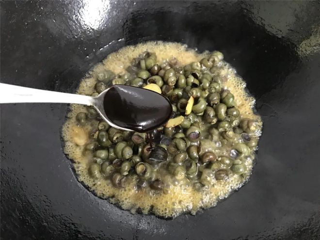 螺蛳怎么生活_螺蛳的生活技巧_螺蛳是如何进食的