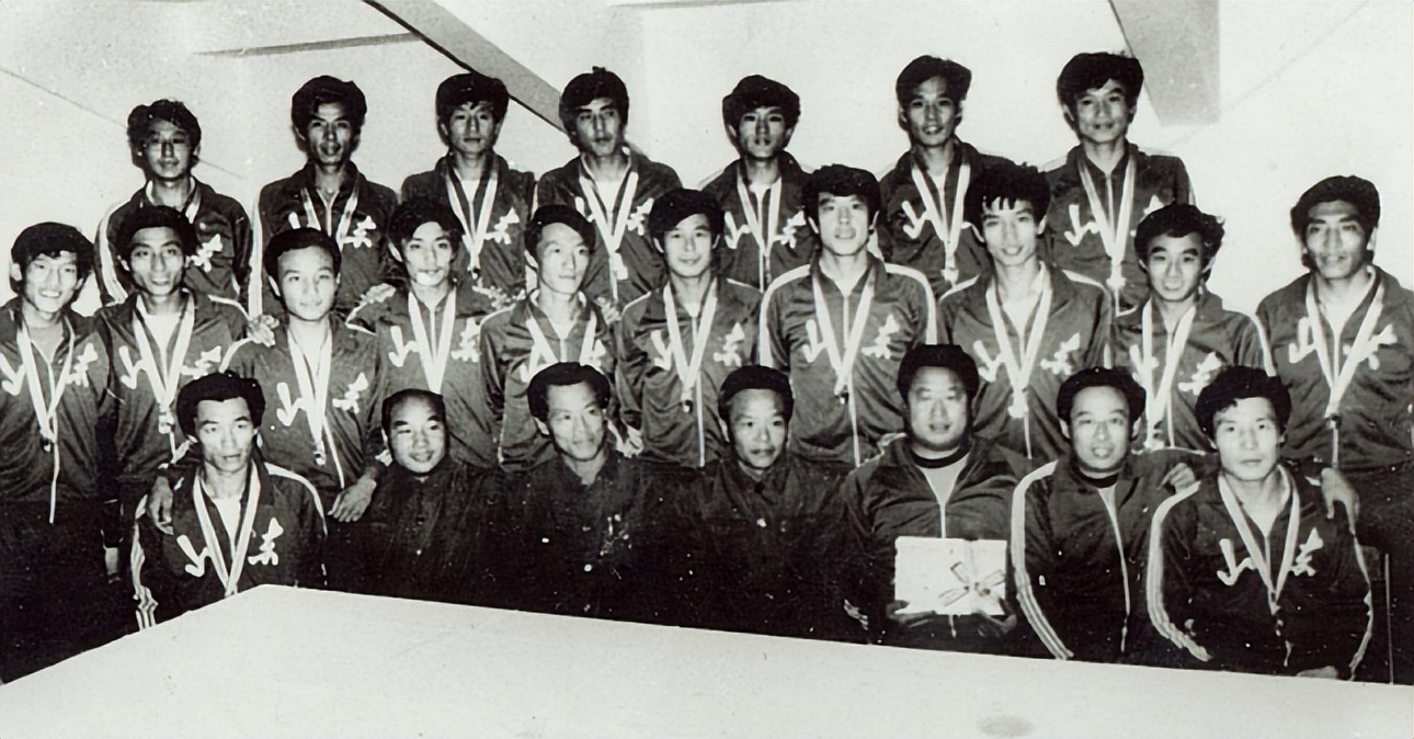 非洲足球历史第一人_非洲足球历史发展史_足球非洲史历史发展过程