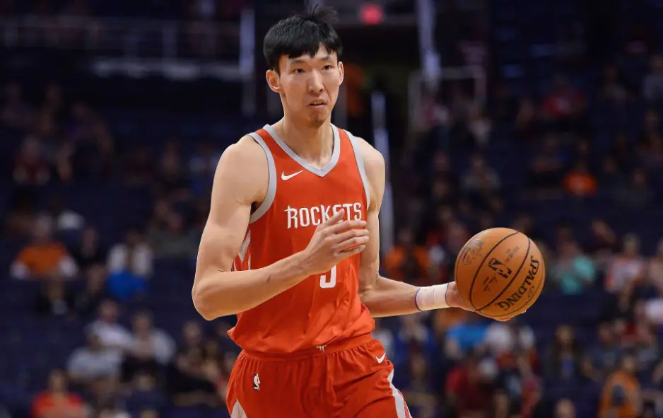 以前的篮球巨星_篮球界的明星_历史上第一个篮球明星是谁