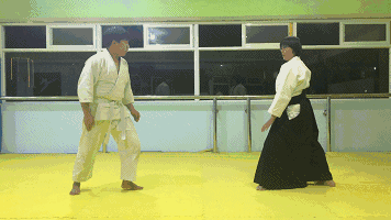 技巧女生击剑防身有什么用_女生击剑的好处_女生击剑防身技巧有哪些