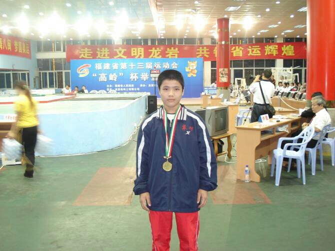 举重决赛_青少年举重冠军_少年举重冠军赛