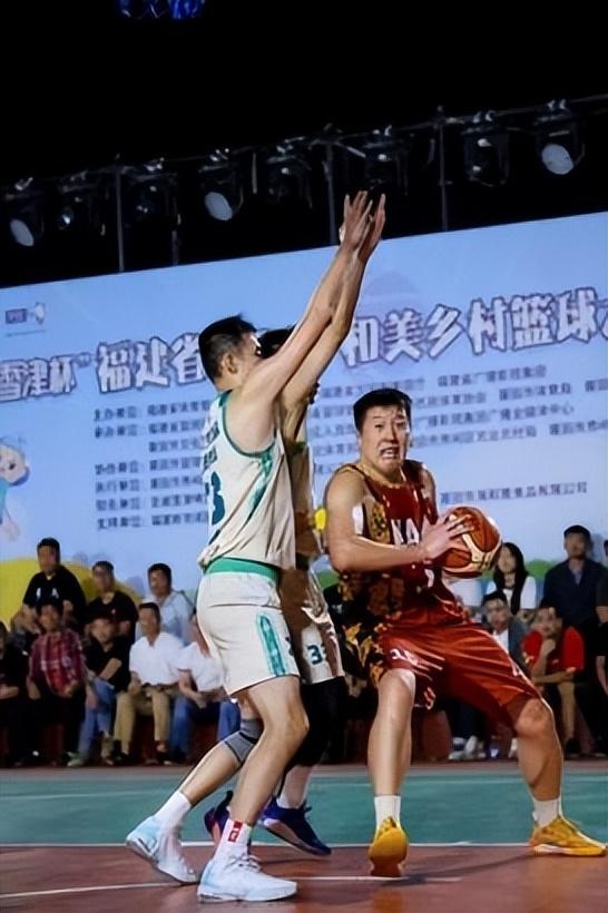 莆田篮球冠军是谁_莆田篮球五十大球星_莆田打篮球第一人