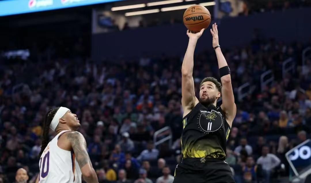 历史前十大射手篮球明星_篮球射手有谁_nba射手有谁