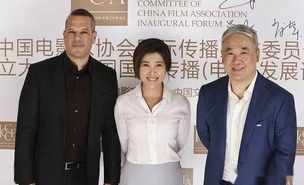 奥运游泳冠军李娜_游泳奥运李娜冠军是哪一年_游泳奥运李娜冠军是谁