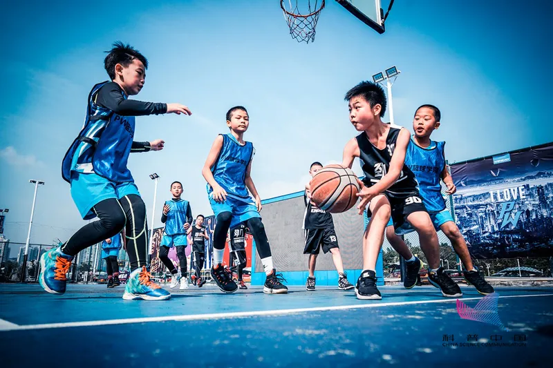 足球运动员身高要求_员身高足球运动要求是什么_足球运动员身高有要求吗